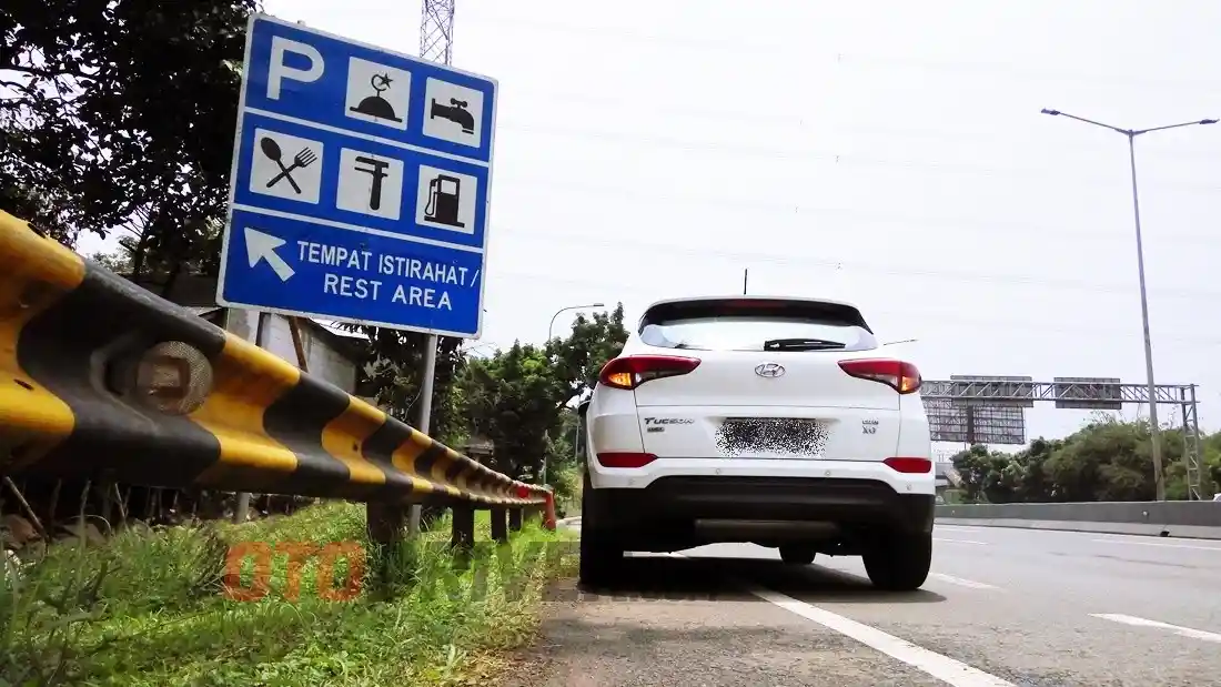 Foto - Korlantas Polri: Akan Ada Kebijakan “One Way“ Di Tol Jawa Tengah Saat Musim Mudik 2025