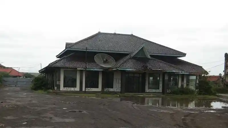 Berita - Restoran 'Hantu' di Jalur Pantura, Korban Kehadiran Tol Cipali