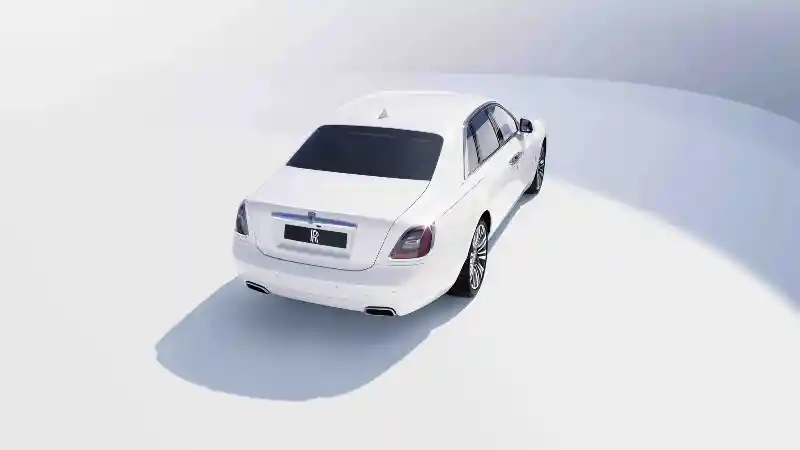 Foto - Rolls-Royce Ghost Terbaru Resmi Dijual, Harga Mulai Rp 4,8 Miliar