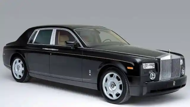 Berita - Rolls Royce Hentikan Produksi Phantom Akhir 2016
