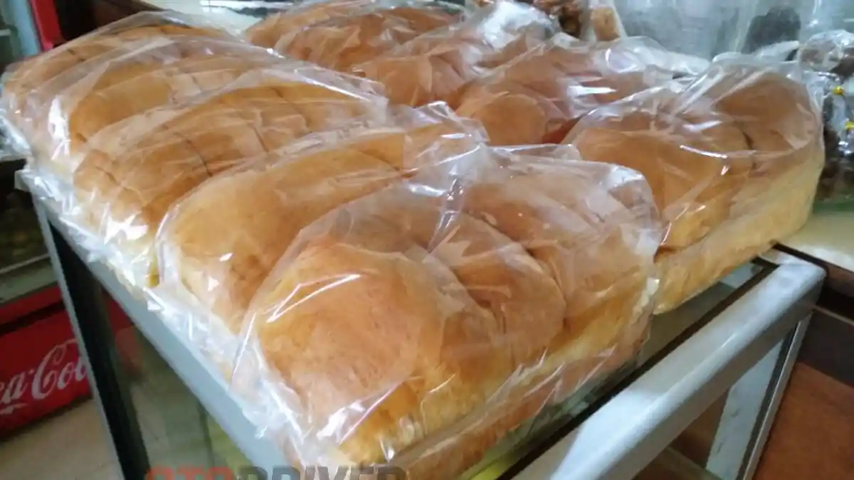 Foto - Cara Agar Tetap Bugar Mengemudi Meski Berpuasa, Perhatikan Asupan Sahur dan Berbuka