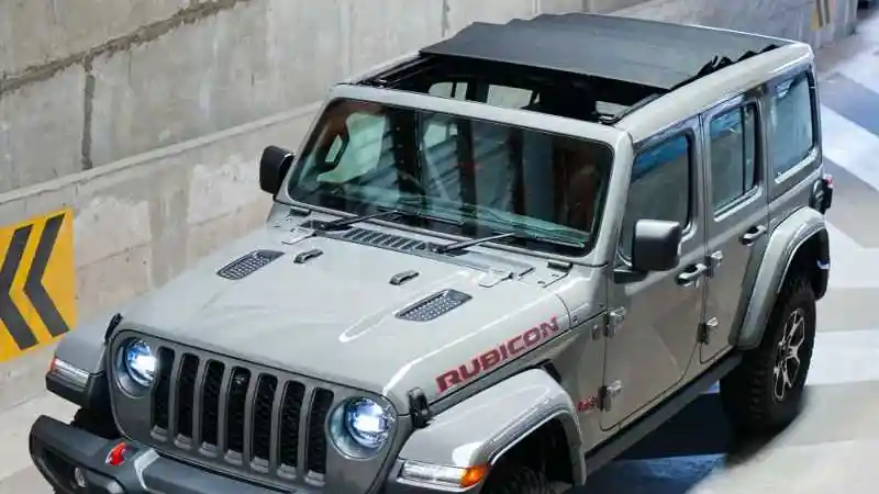 Foto - Jeep Wrangler Dapatkan Penyegaran di Indonesia. Atap Unik Seharga 20 Juta 