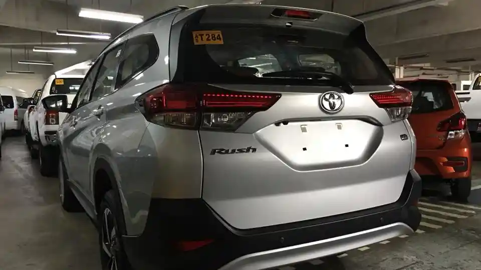 Foto - Ekspor Fortuner Buatan Indonesia Jadi Penolong Toyota 