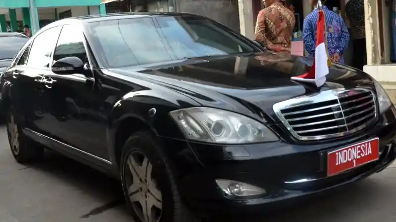 Foto - 5 Generasi Mercedes-Benz S-Class Jadi Andalan Presiden RI Dari Masa Ke Masa
