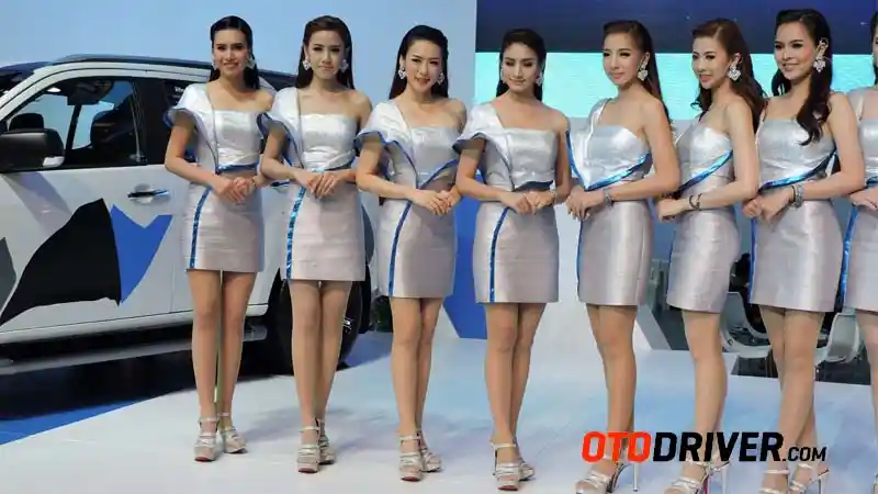 Berita - GALERI FOTO: Model Cantik Nan Sensual Bangkok Motor Show 2016