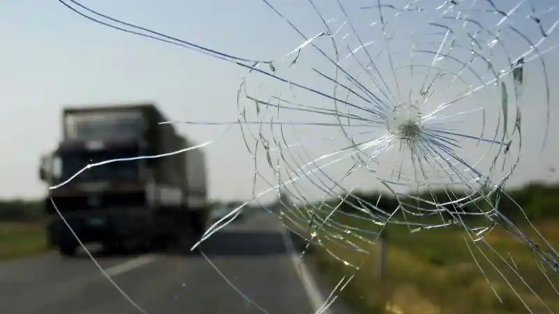 Berita - Kaca Mobil Bukan Kaca Sembarangan, Ini Jenis yang Dipakai