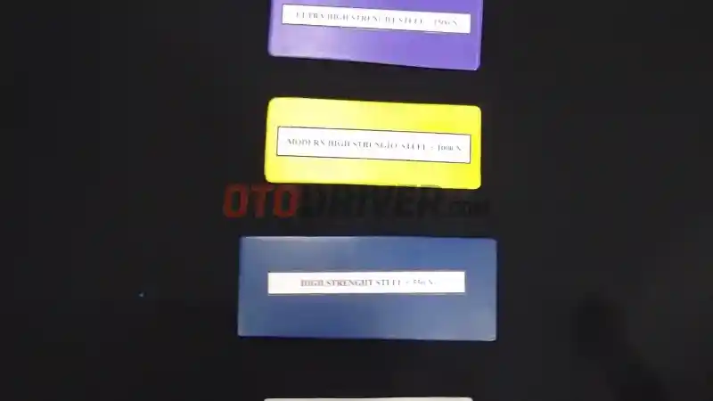 Foto - Ternyata Bahan Sasis Pada Mobil Berbeda