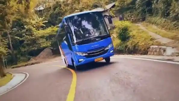 Bus - Medium Bus Karoseri Tentrem Asal Malang, Siap Hadir di Kenya