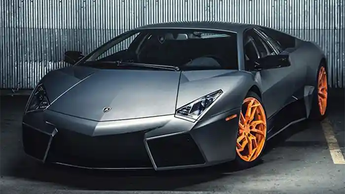 Foto - Lamborghini Siapkan Model Spesial Di 2016