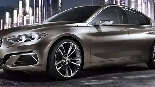 Foto - BMW Seri-1 Sedan Terlihat Sedang DItes Di Cina