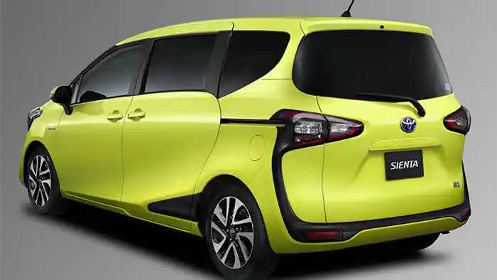 Foto - Sienta Siap Saingi Freed Dan Produksi Di Karawang?