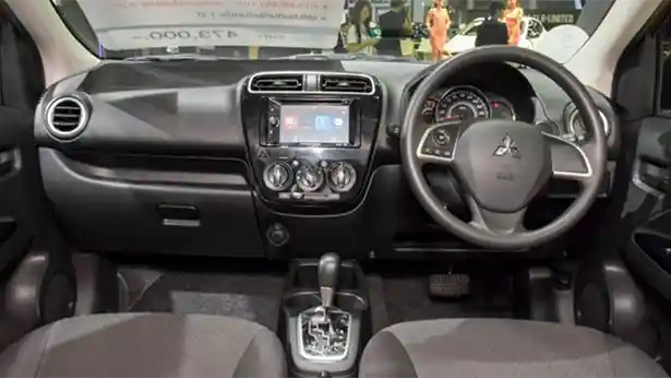 Tips - Mudik Pakai Mobil Transmisi Otomatik? Simak Dulu 4 Hal Ini