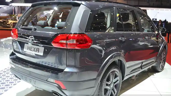 Foto - Tata Bikin Pesaing Fortuner Berbasis Land Rover Discovery Sport