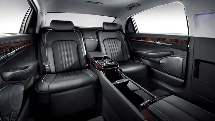 Foto - Hyundai Membuat Sedan Super-Premium Untuk Melawan Maybach