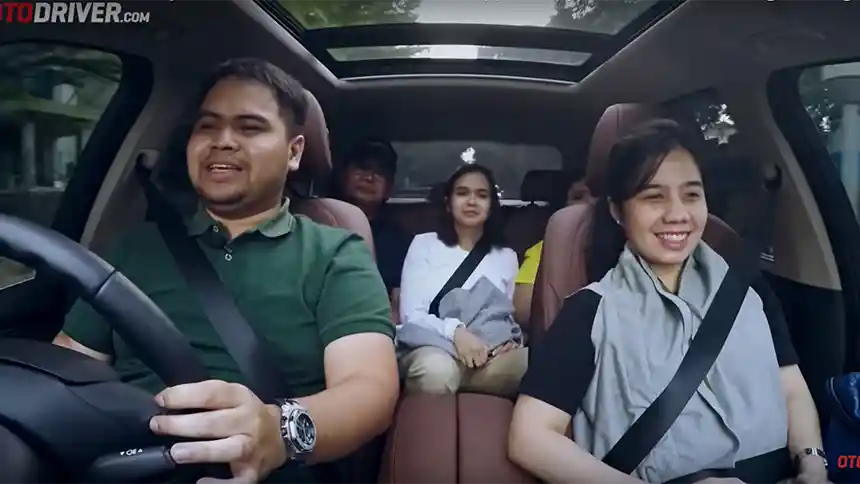 Foto - BMW DIESEL CHALLENGE: Cocokkah BMW X5 25d Jadi 'One Car For All'?