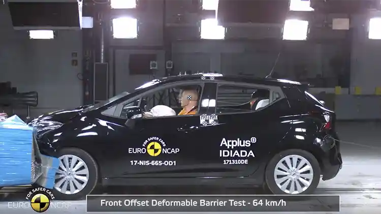 Crash Test - VIDEO: Crash Test Nissan Micra March 2017