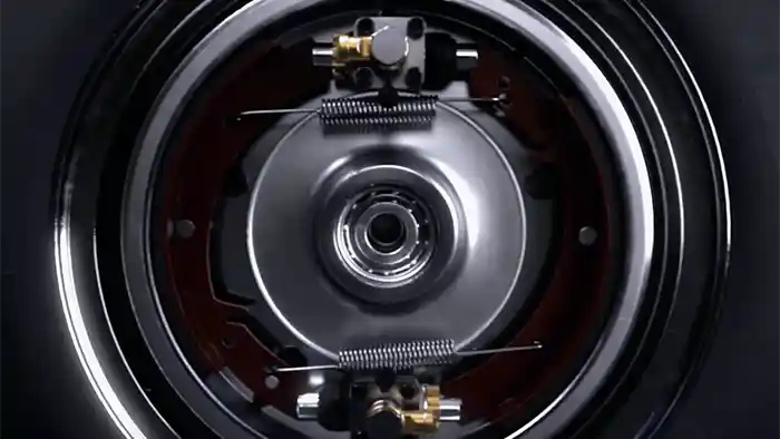 Berita - Porsche Kembali Memacu Produksi Rem Tromol. Untuk Apa?