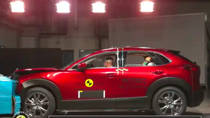 Foto - VIDEO: Crash Test Mazda CX-30 2019 (Euro NCAP)