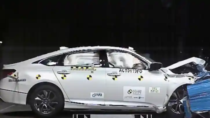 Crash Test - VIDEO: Crash Test Honda Accord 2019 (ASEAN NCAP)