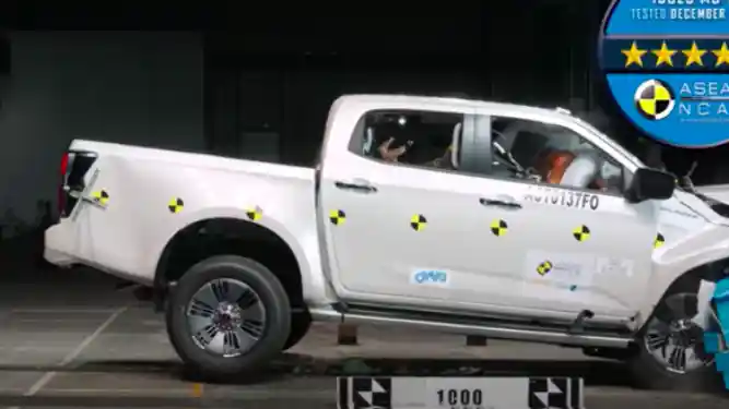 Foto - VIDEO: Crash Test Isuzu MU-X (ASEAN NCAP)