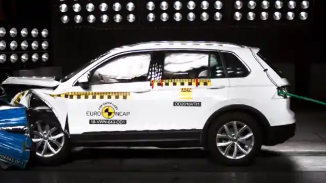 Crash Test - VIDEO: Crash Test Volkswagen Tiguan (Euro NCAP)