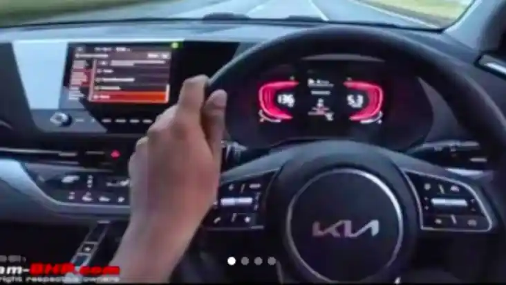 Foto - Kembaran Hyundai Stagazer Ini Terkuak Ruang Interiornya