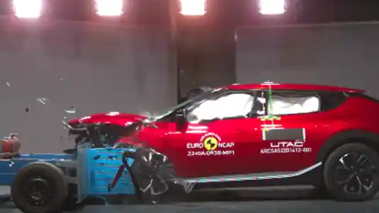 Crash Test - VIDEO: Crash Test KIA EV6 (Euro NCAP)