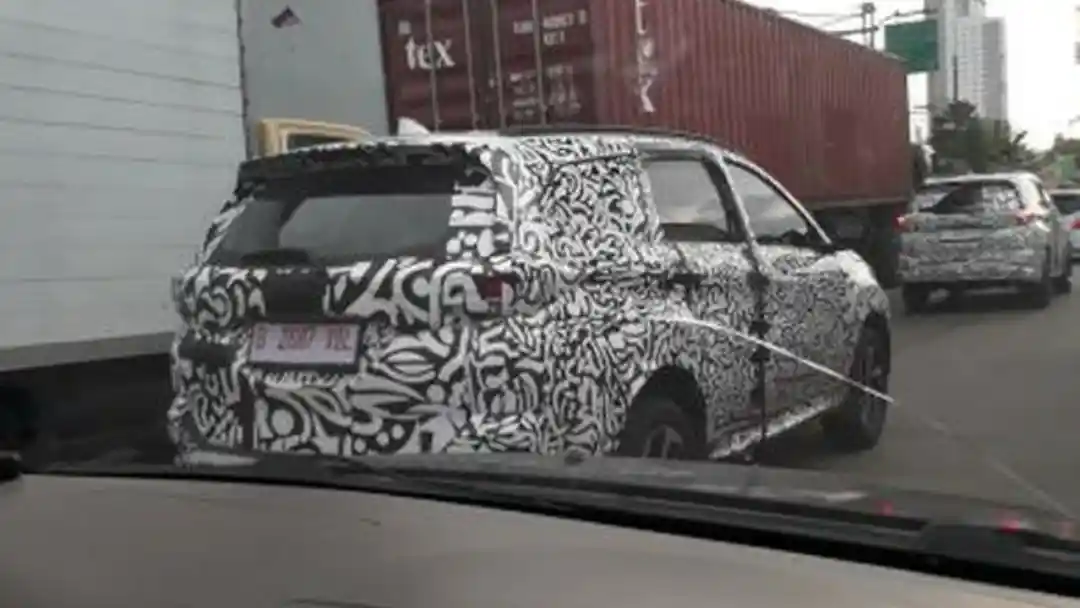 Berita - SPY SHOT: Rush dan Terios Generasi Baru "Tertangkap" Lagi!