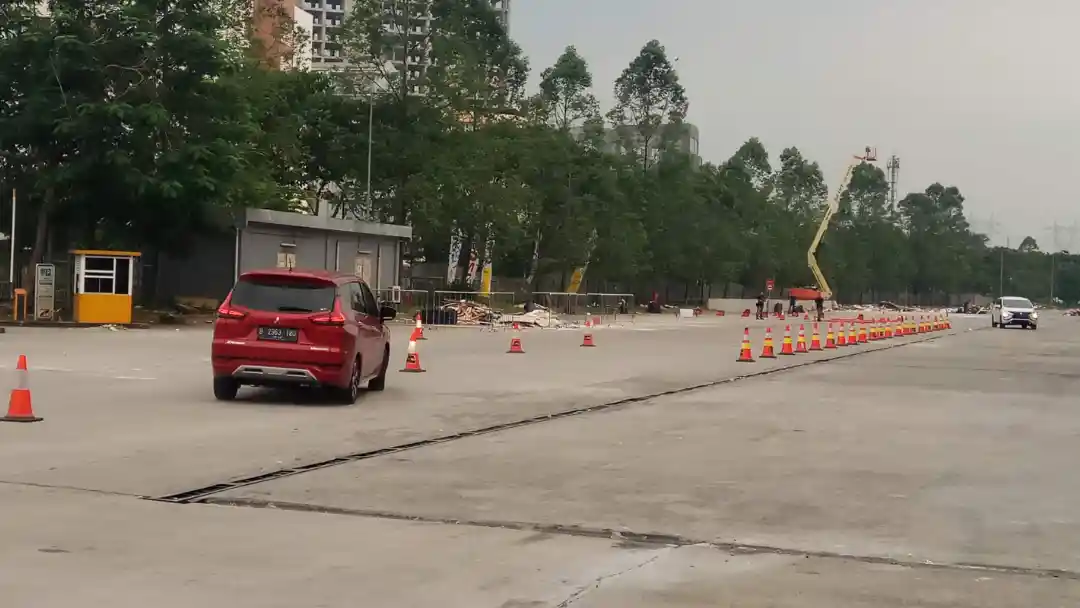 Foto - Menemukan "Fun To Drive" Dari Sebuah Mobil 