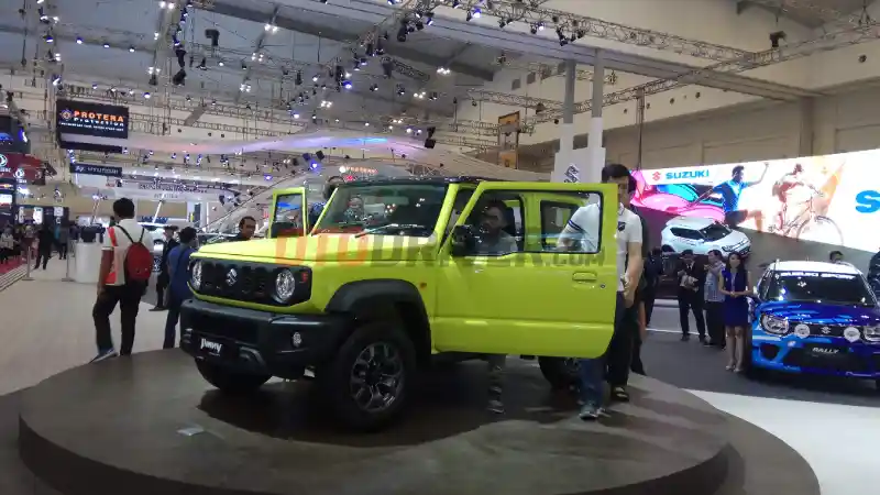 Berita - Suzuki Jimny Selalu Dikerubuti Pengunjung Selama GIIAS 2018, Akhirnya Raih Penghargaan