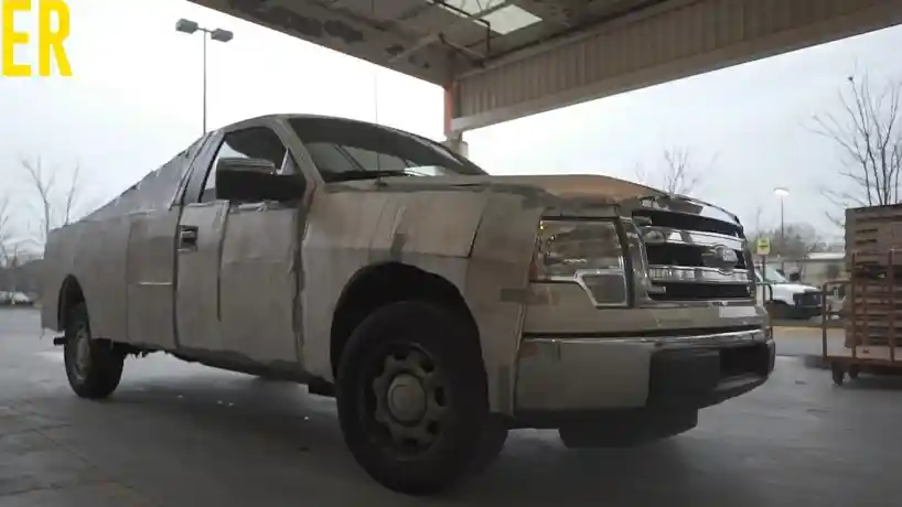 Truk - Hanya Butuh 4 Jam! Modifikasi Ford F-150 Jadi Tesla Cybertruck