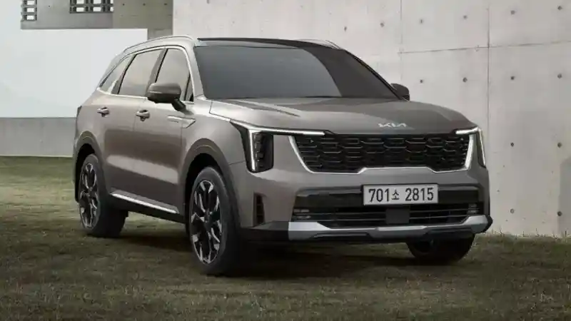 Berita - Kia Sorento Facelift Meluncur, Lebih Sporty dan Kaya Fitur 