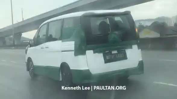Foto - SPY SHOT: Nissan Serena Generasi Terbaru Tes Jalan di Malaysia