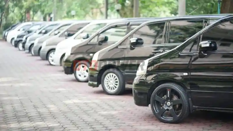 Berita - Komunitas Nissan Serena Gelar Kopdar Rutin Pembukaan Tahun