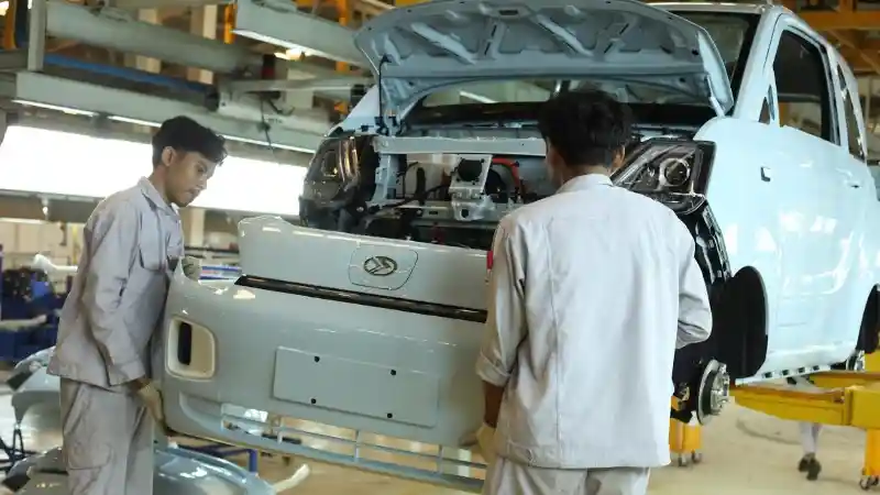 Foto - BEV Seres E1 Resmi Mulai Perakitan di Dalam Negeri