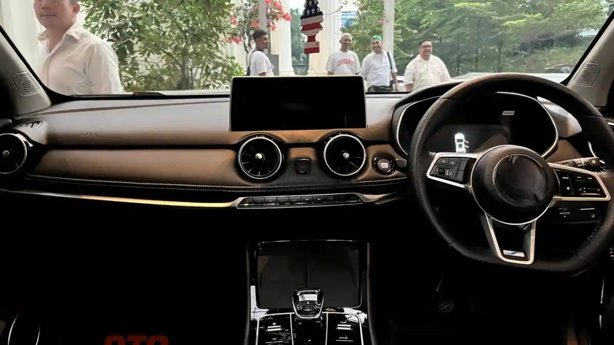 Foto - Seres Launching SUV EV Listrik Pesaing BYD Atto 3 dan Omoda E5, Begini Spesifikasinya