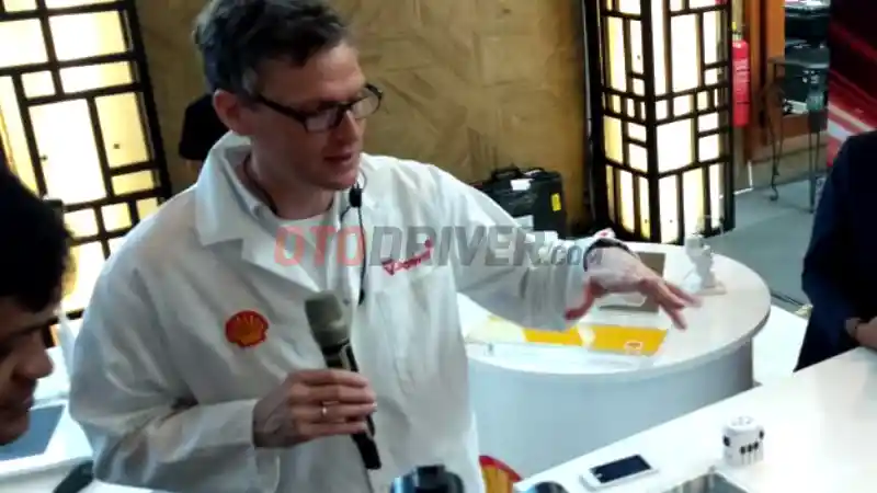 Foto - Bahan Bakar Shell Cocok Untuk Mesin Modern, Ini Sebabnya