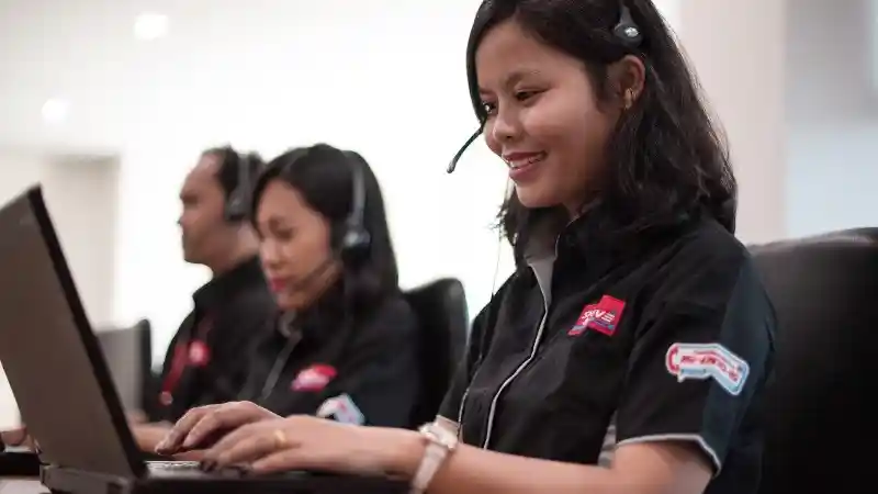 Foto - Dengan Mengucapkan Kata-kata Ini di Shop&Drive Anda Bisa Dapat Diskon