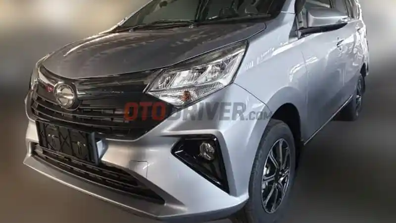 Foto - Detik-detik Peluncuran Calya-Sigra Facelift