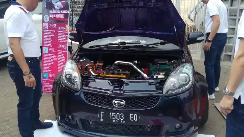 Foto - Daihatsu Sirion Bermesin Turbo Milik YRV Disebut Nyaman Untuk Harian