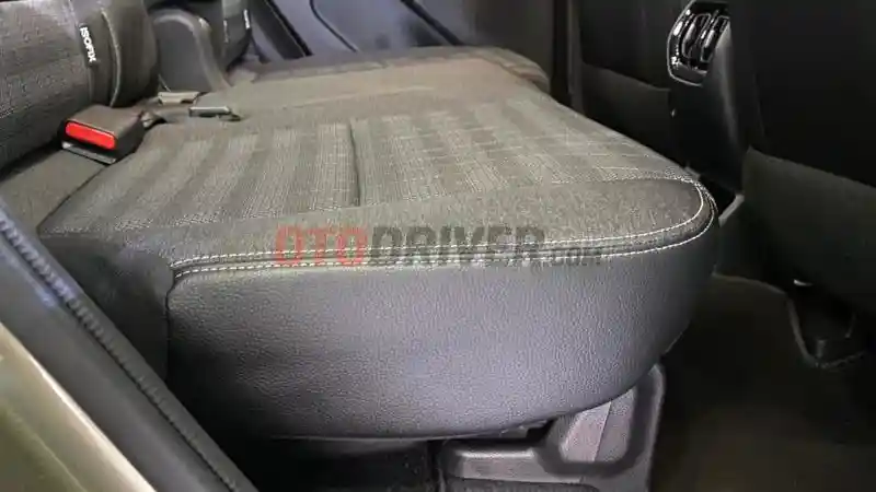 Foto - Resmi Diluncurkan, Inilah Perbedaan Kia Sonet 7 Seater Dengan 5 Seater