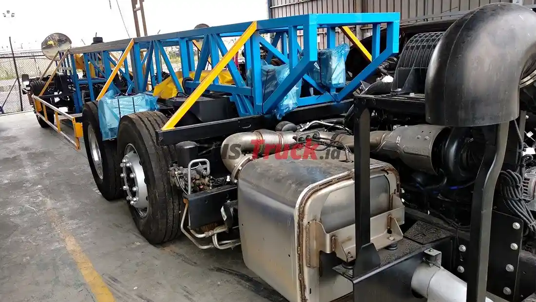 Bus - Lebih Dekat Lagi Dengan Sasis “Space Frame”