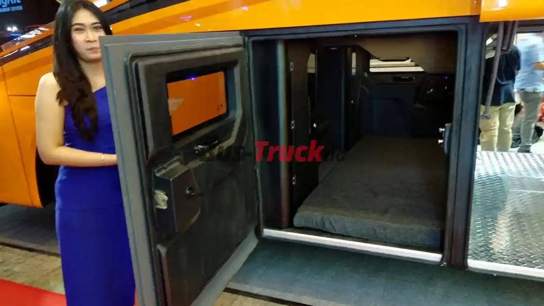 Foto - Lebih Dekat Lagi Dengan Sasis “Space Frame”