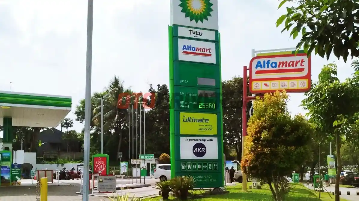 Foto - Harga Solar Di SPBU Vivo Tidak Naik