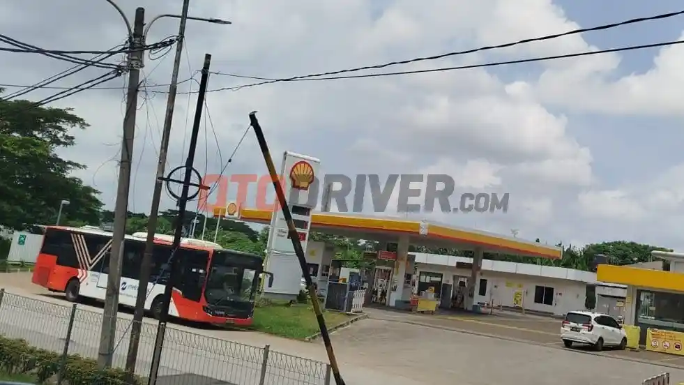 Foto - Harga BBM Wilayah Jabodetabek Untuk 1 Maret Melonjak