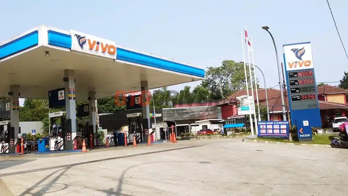 Foto - Harga BBM Non Subsidi Masih Stabil, Stok SPBU Swasta Masih Langka