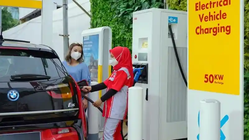 Berita - Mudik Lebih Dari 300 Km? Sebaiknya Jangan Pakai Mobil Listrik