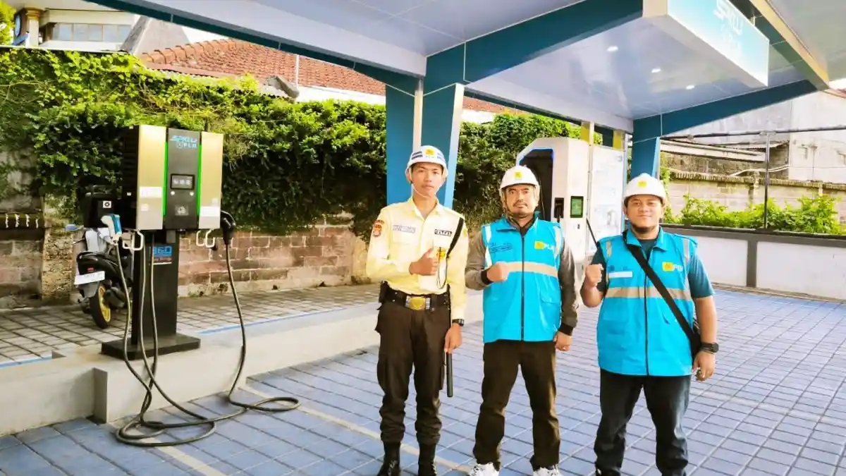 Foto - Pemudik Menggunakan EV Bakal Lebih Tenang, Ada Tambahan SPKLU Di Jalur Sumatera Dan Bali