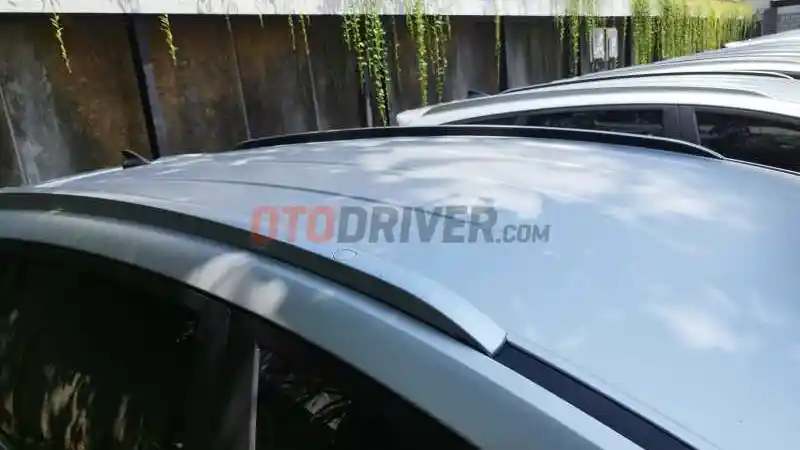 Foto - Tujuh Detail Yang Bedakan Tampilan Hyundai Stargazer dan Stargazer X