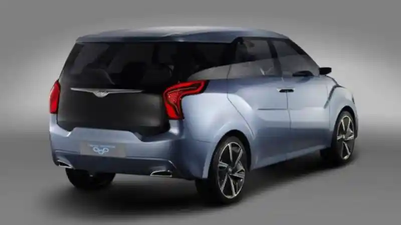 Foto - Jadwal Kedatangan Rival Xpander, Hyundai Staria On Time?